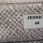 پارچه مبلی جسیکا بژ روشن با ته‌مایه کرم و خاکی